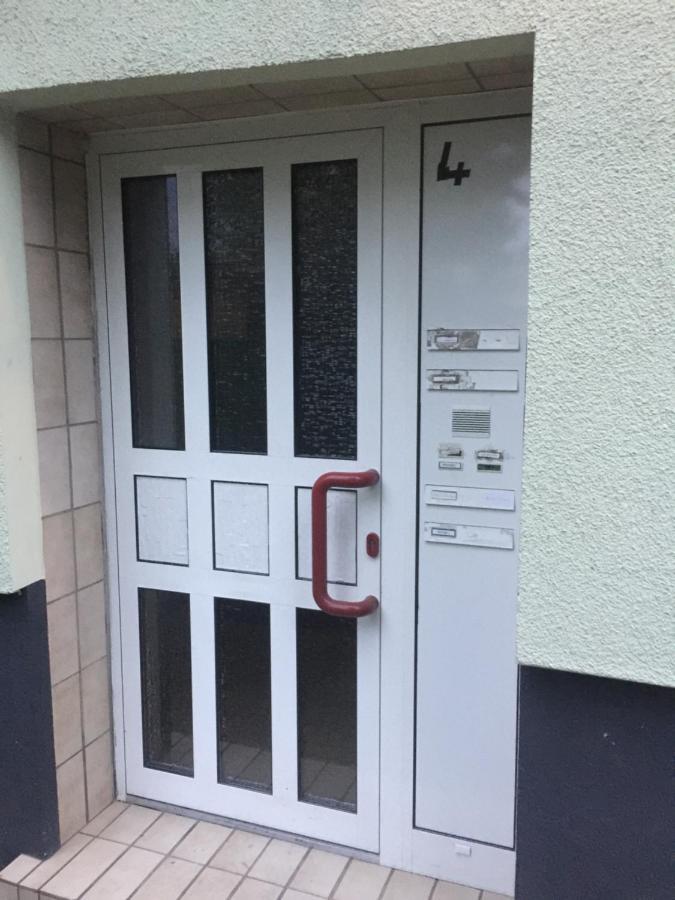 Ferienwohnung Modern Living In A Perfect Location Essen Exterior foto
